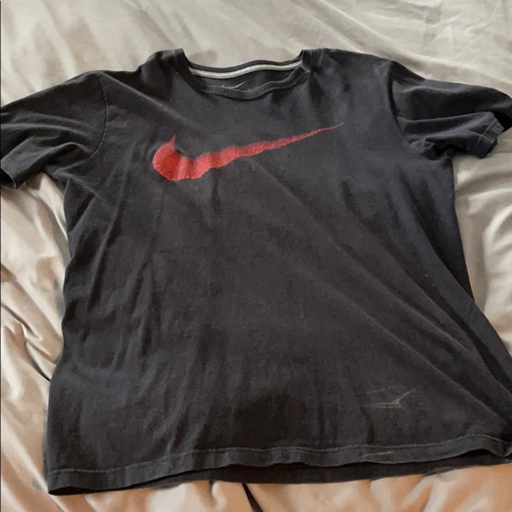 Mens Nike Tshirt